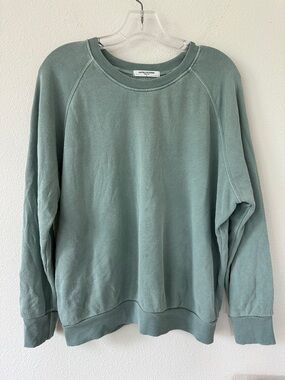 Perfect White Tee Womens sweatshirt Size L